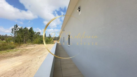 Moradia T3 para Venda em Fonte de Angeão e Covão do Lobo