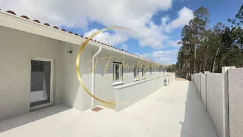 Moradia T3 para Venda em Fonte de Angeão e Covão do Lobo