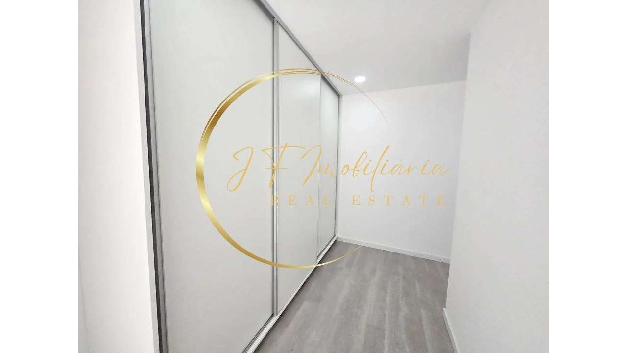 Moradia T3 para Venda em Fonte de Angeão e Covão do Lobo Foto 27