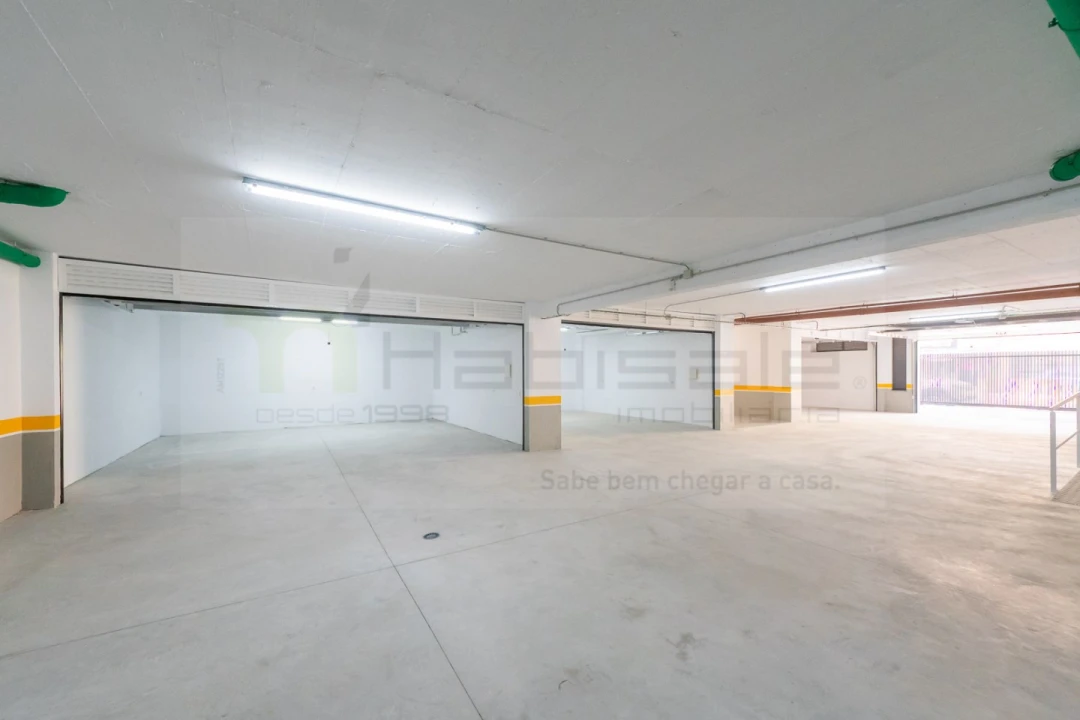 Apartamento T3 para Venda em Carcavelos e Parede Foto 34