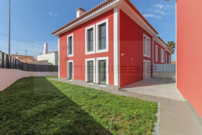 Moradia T3 para Venda em Cascais e Estoril