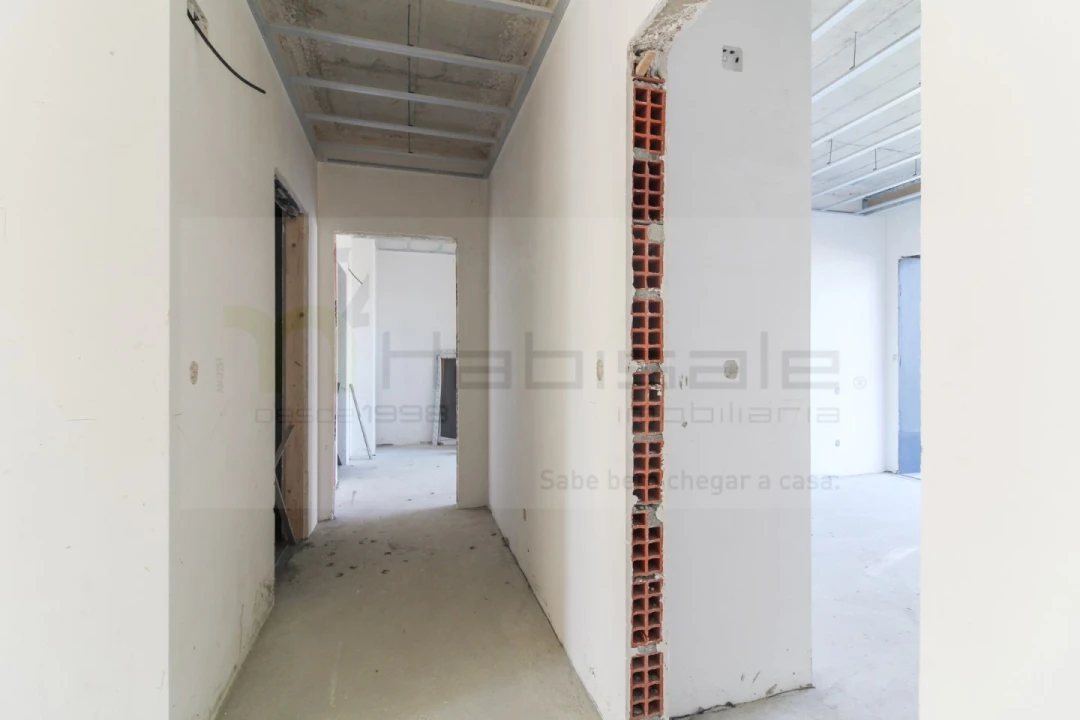 Apartamento T3 para Venda em Santo António dos Cavaleiros e Frielas Foto 11