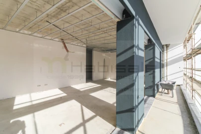 Apartamento T3 para Venda em Santo António dos Cavaleiros e Frielas