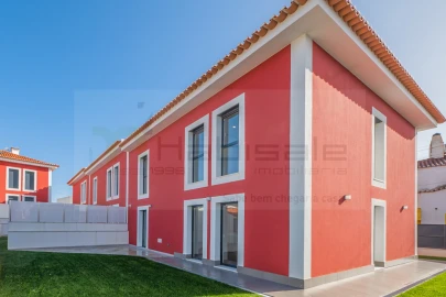 Moradia T3 para Venda em Cascais e Estoril