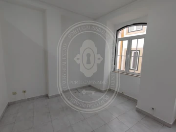 Escritório para Arrendamento em São João Baptista e Santa Maria dos Olivais
