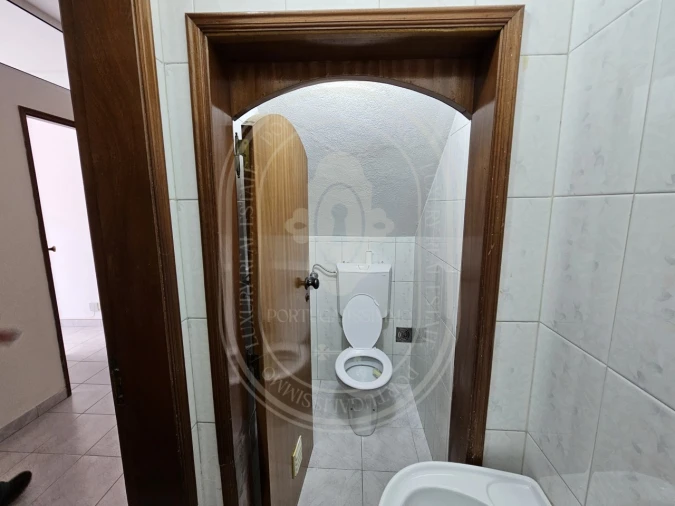 Escritório para Arrendamento em São João Baptista e Santa Maria dos Olivais Foto 16