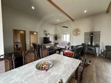 Moradia T4 para Venda em Brogueira, Parceiros de Igreja e Alcorochel