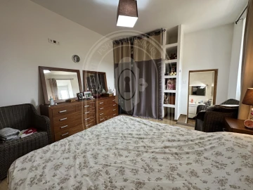 Moradia T4 para Venda em Brogueira, Parceiros de Igreja e Alcorochel