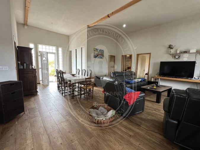 Moradia T4 para Venda em Brogueira, Parceiros de Igreja e Alcorochel Foto 9