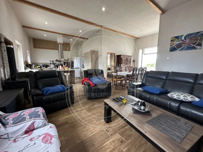 Moradia T4 para Venda em Brogueira, Parceiros de Igreja e Alcorochel Foto 11