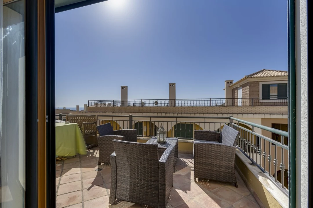 Apartamento T2 para Venda em Budens Foto 1