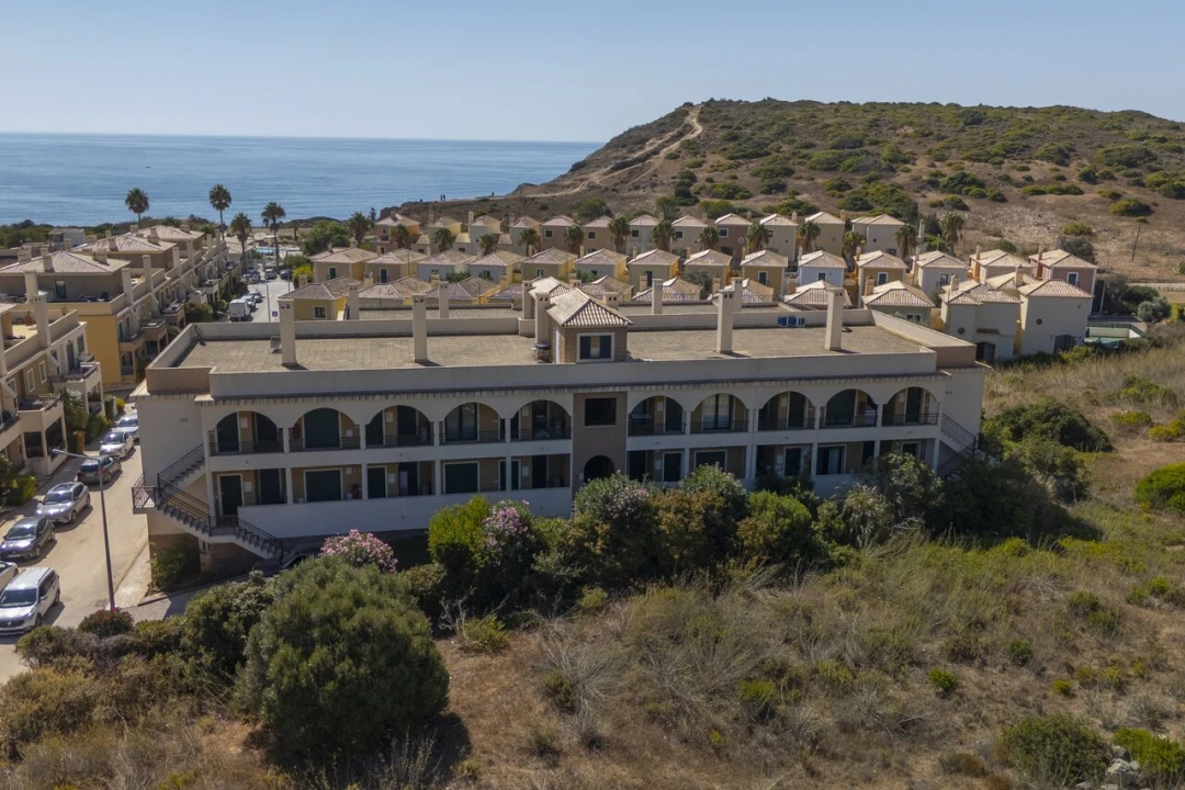 Apartamento T2 para Venda em Budens Foto 26