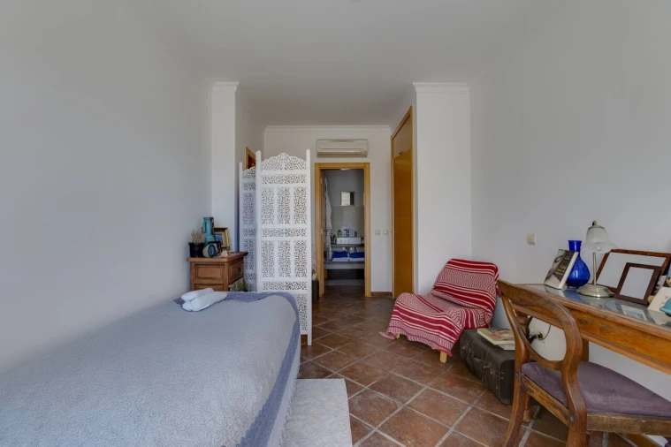 Apartamento T2 para Venda em Budens Foto 19