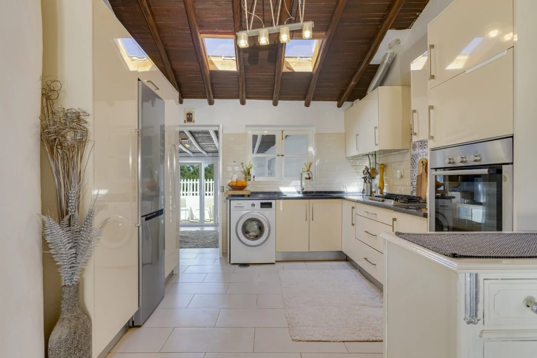 Moradia T2 para Venda em Luz Foto 3