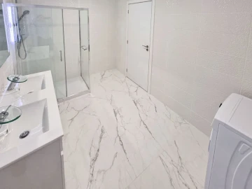 Apartamento T1 para Venda em Lagoa e Carvoeiro