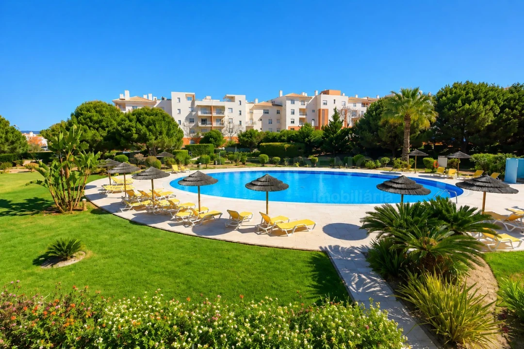 Apartamento T2 para Venda em Albufeira e Olhos de Água Foto 1