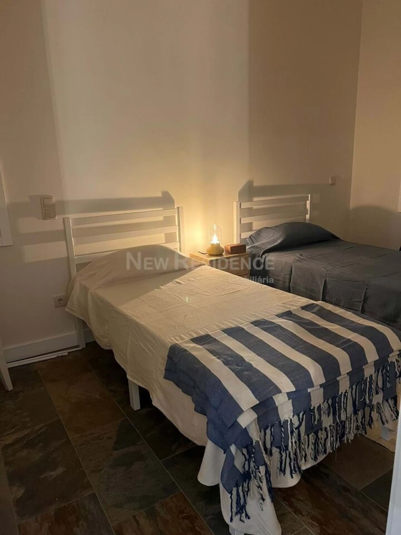 Moradia T4 para Venda em Espinho Foto 19