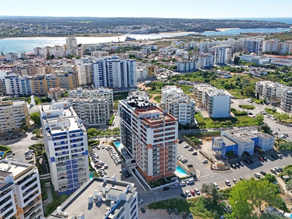 Apartamento T4 para Venda em Portimão Foto 2