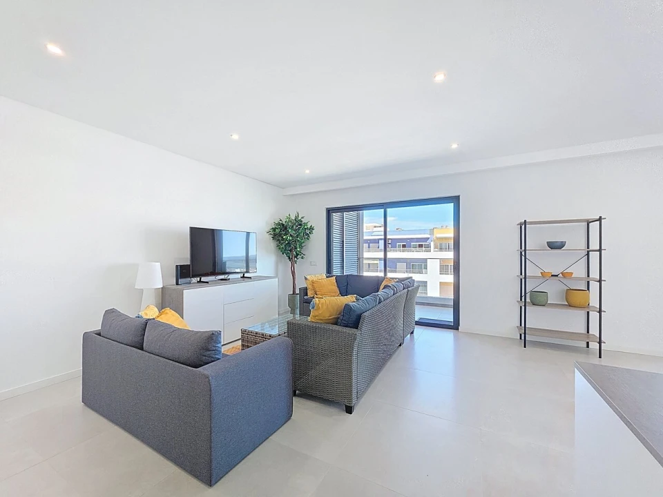 Apartamento T4 para Venda em Portimão Foto 9