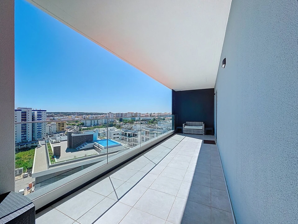 Apartamento T4 para Venda em Portimão Foto 18