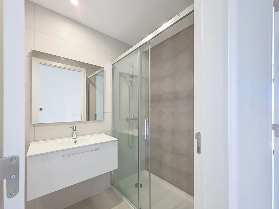 Apartamento T4 para Venda em Portimão Foto 19