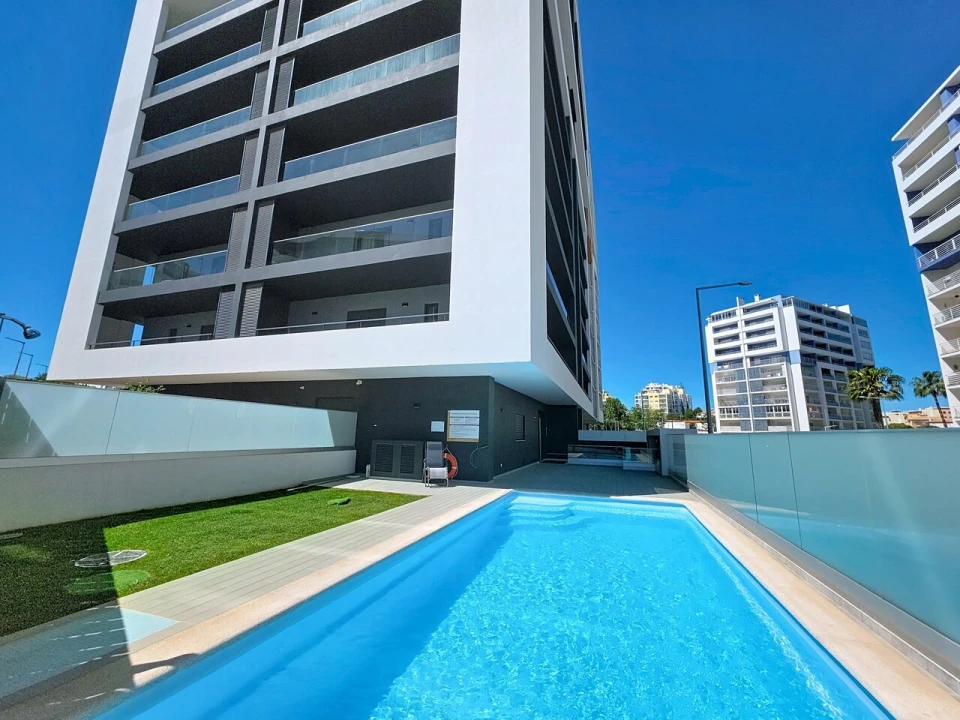Apartamento T4 para Venda em Portimão Foto 49