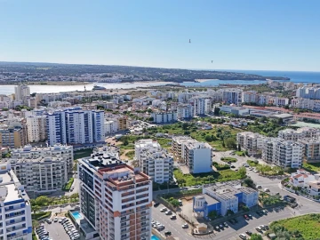 Apartamento T4 para Venda em Portimão