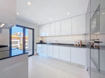 Apartamento T4 para Venda em Portimão