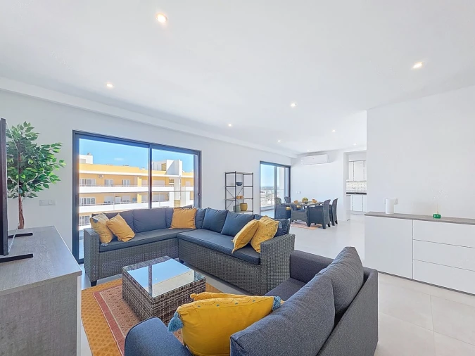 Apartamento T4 para Venda em Portimão Foto 8