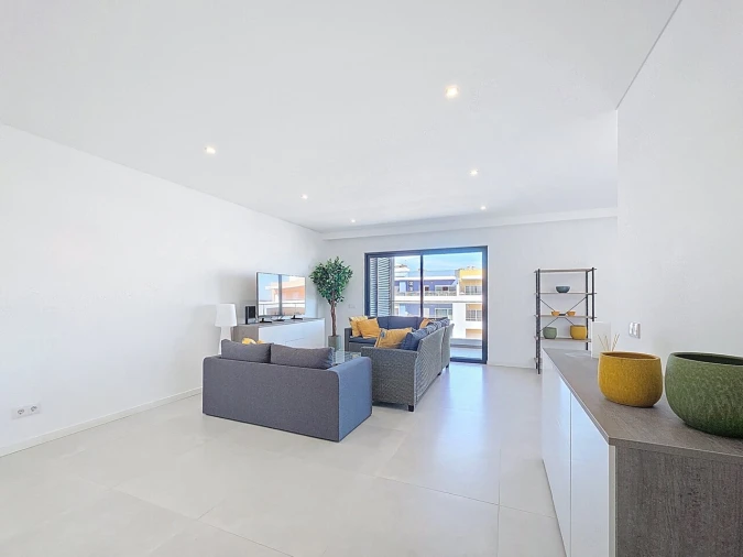 Apartamento T4 para Venda em Portimão Foto 10