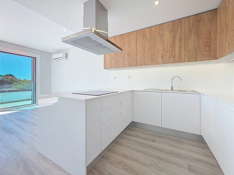 Apartamento T2 para Venda em Alvor Foto 7