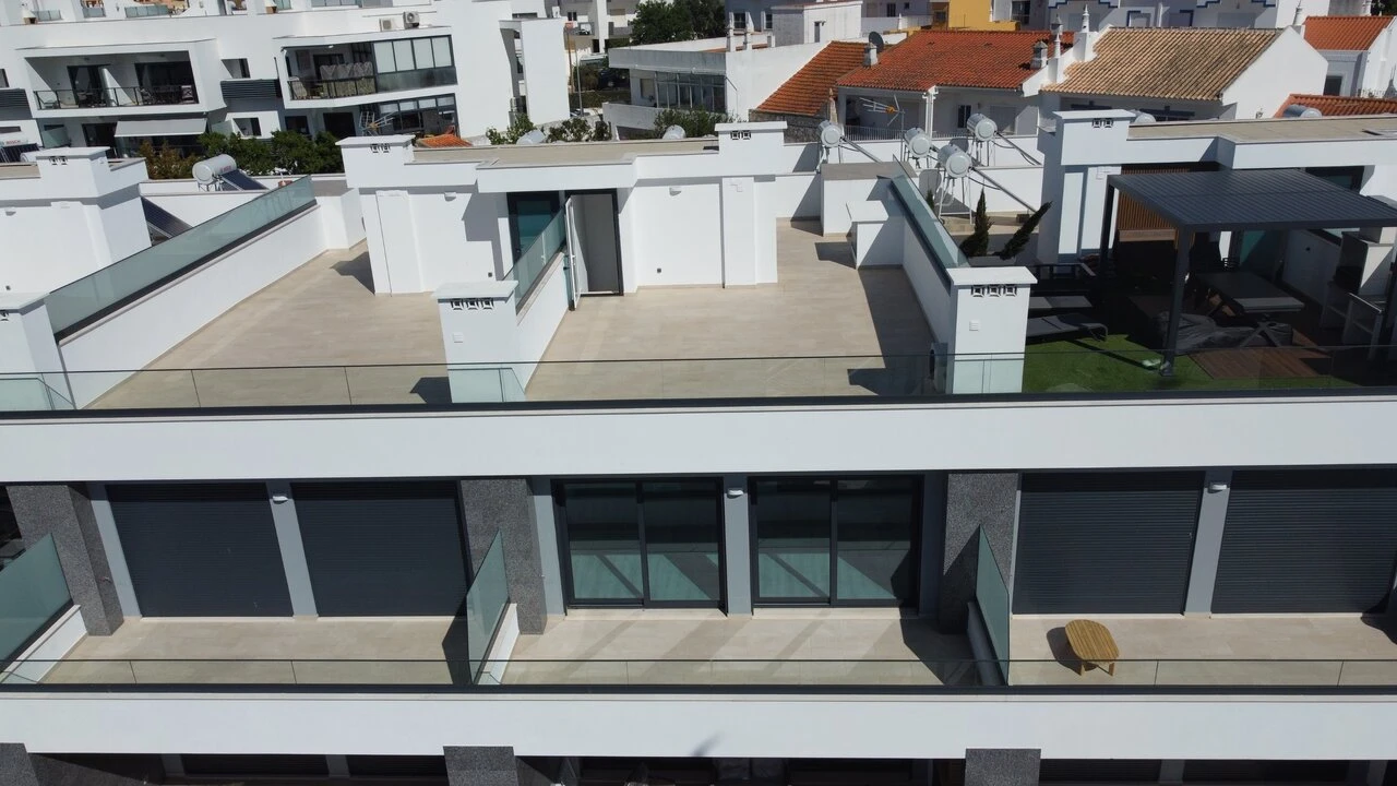 Apartamento T2 para Venda em Alvor Foto 36