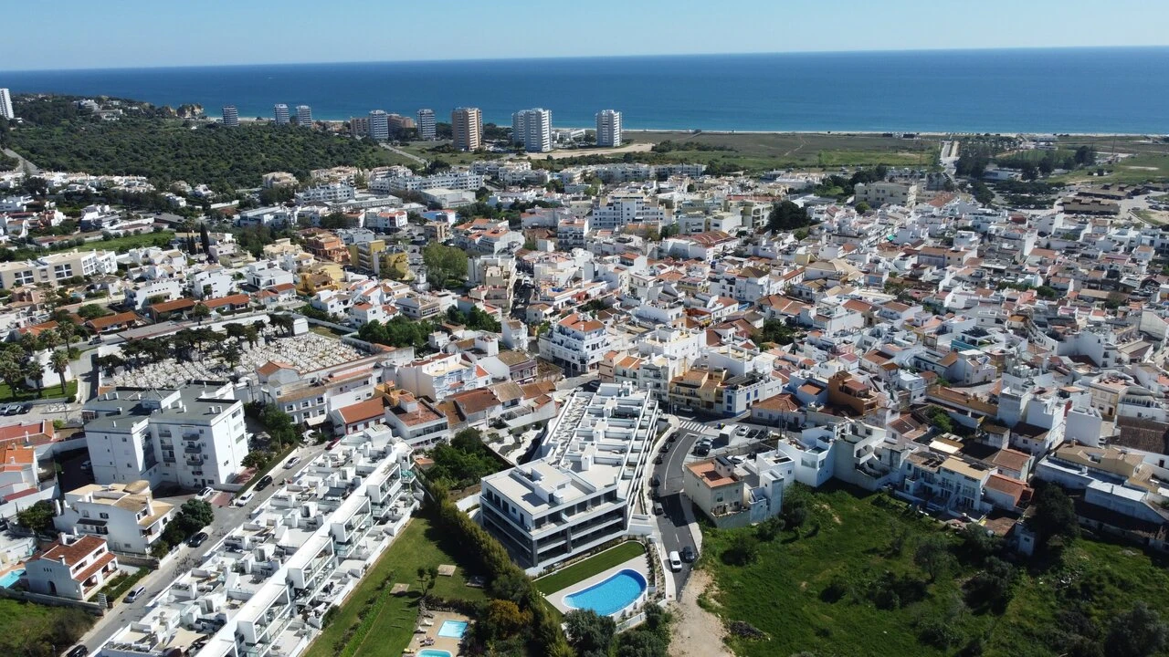 Apartamento T2 para Venda em Alvor Foto 40
