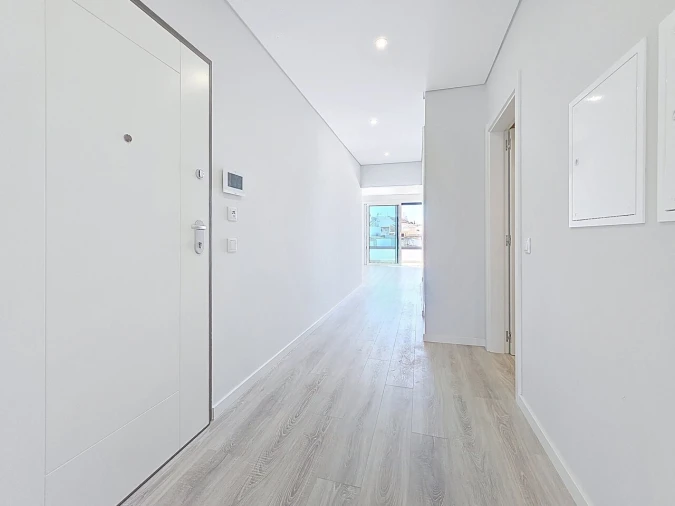 Apartamento T2 para Venda em Alvor Foto 3