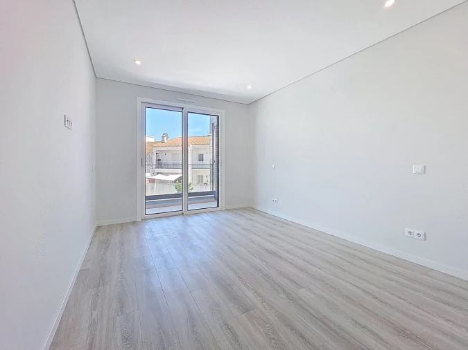 Apartamento T2 para Venda em Alvor Foto 17