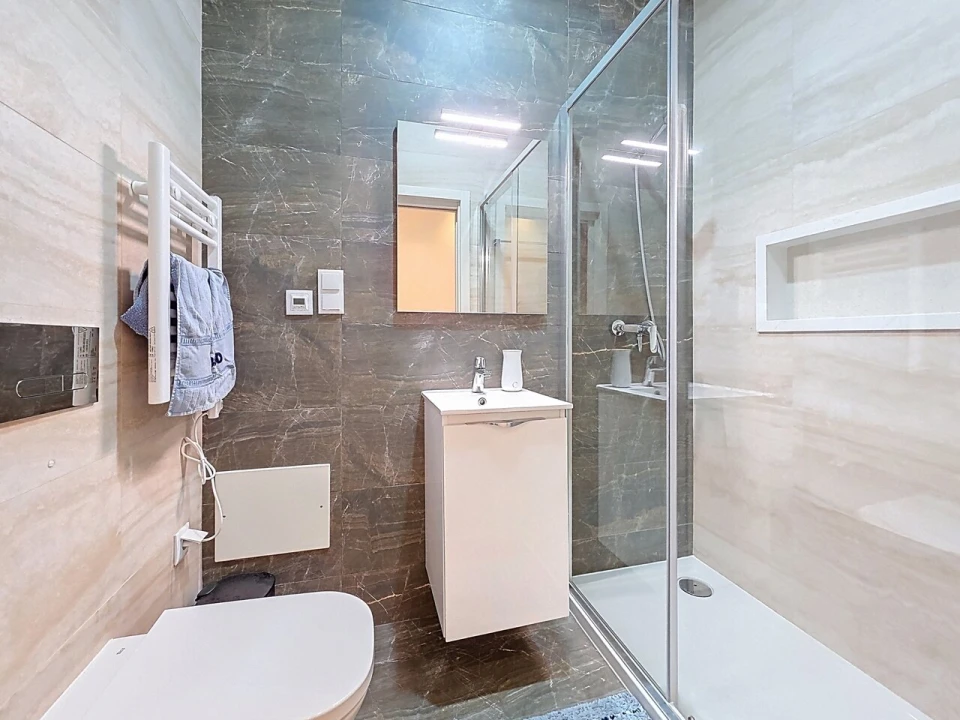 Apartamento T4 para Venda em Portimão Foto 13