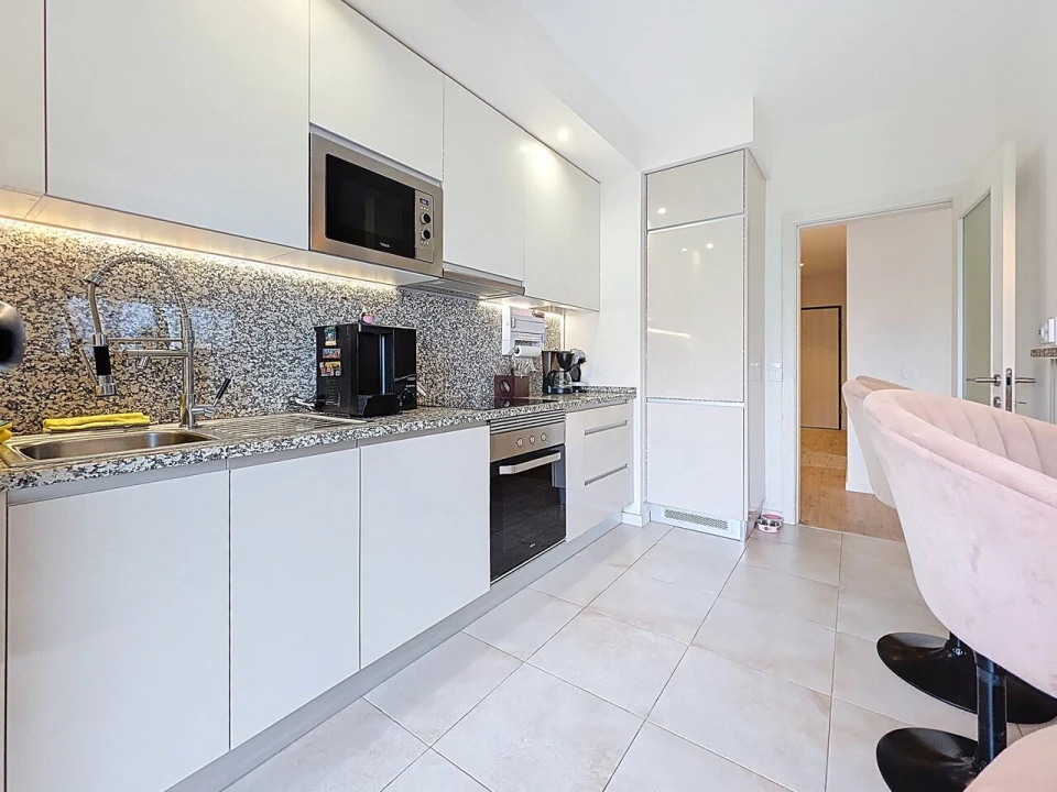 Apartamento T4 para Venda em Portimão Foto 7