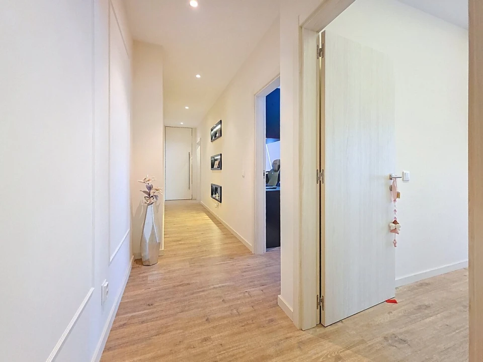 Apartamento T4 para Venda em Portimão Foto 19