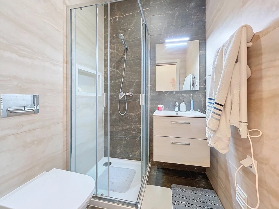 Apartamento T4 para Venda em Portimão Foto 24