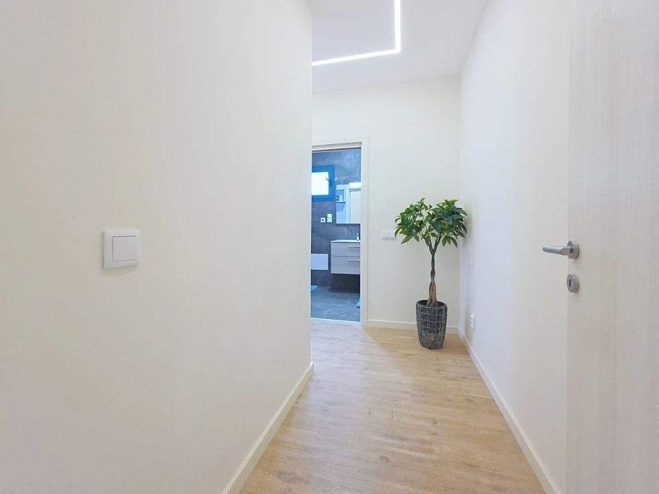 Apartamento T4 para Venda em Portimão Foto 27