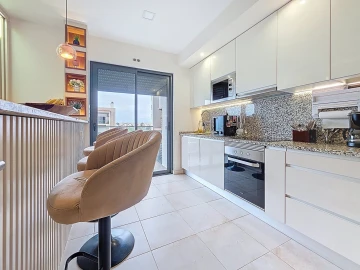 Apartamento T4 para Venda em Portimão