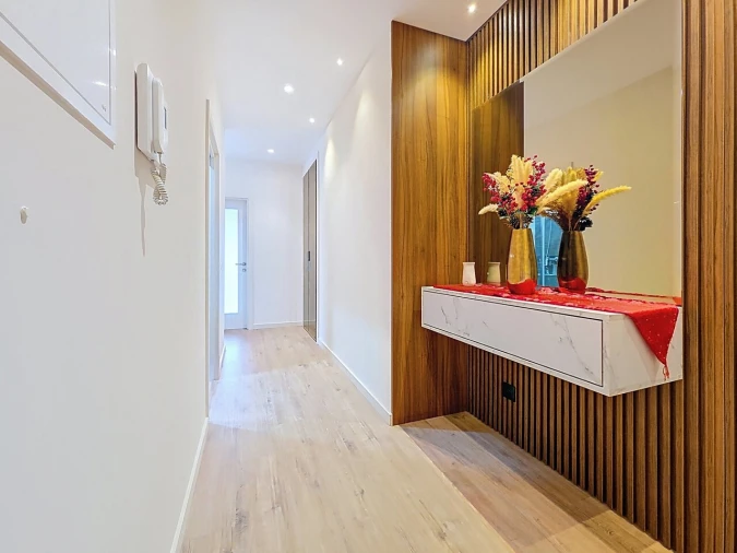 Apartamento T4 para Venda em Portimão Foto 14