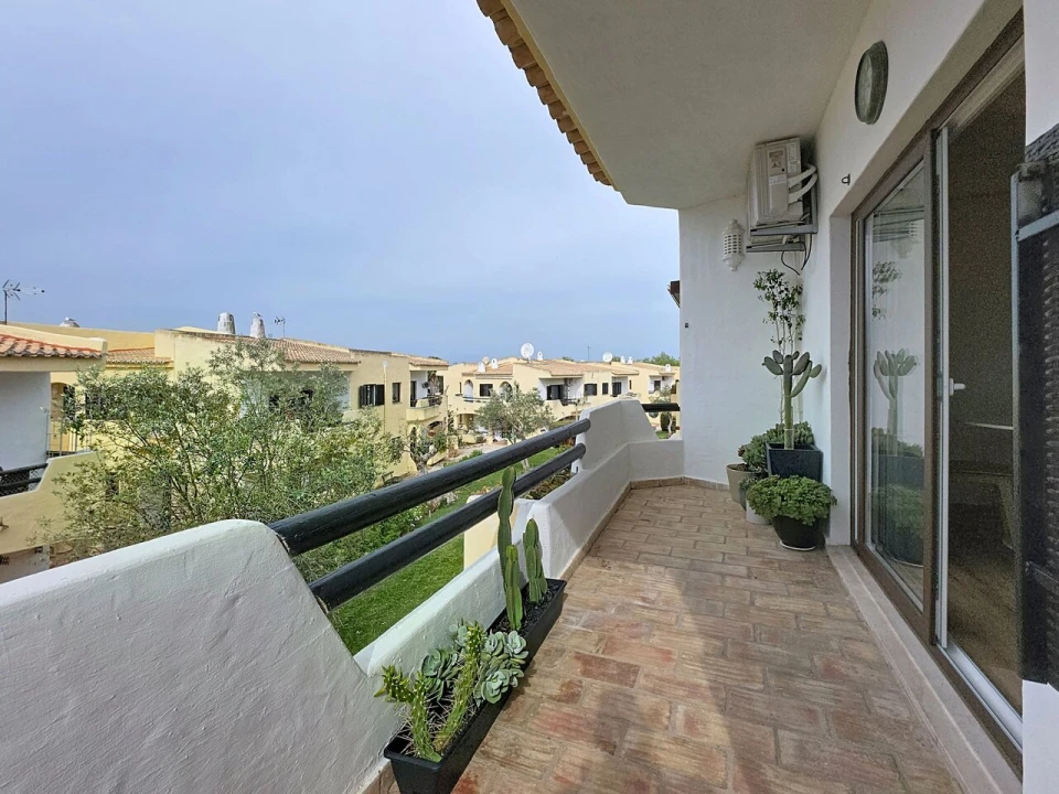 Apartamento T1 para Venda em Alvor Foto 14