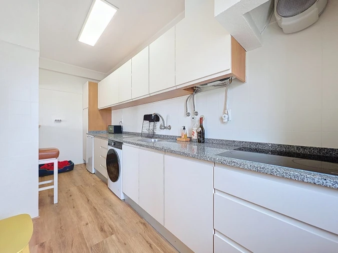 Apartamento T1 para Venda em Alvor Foto 3