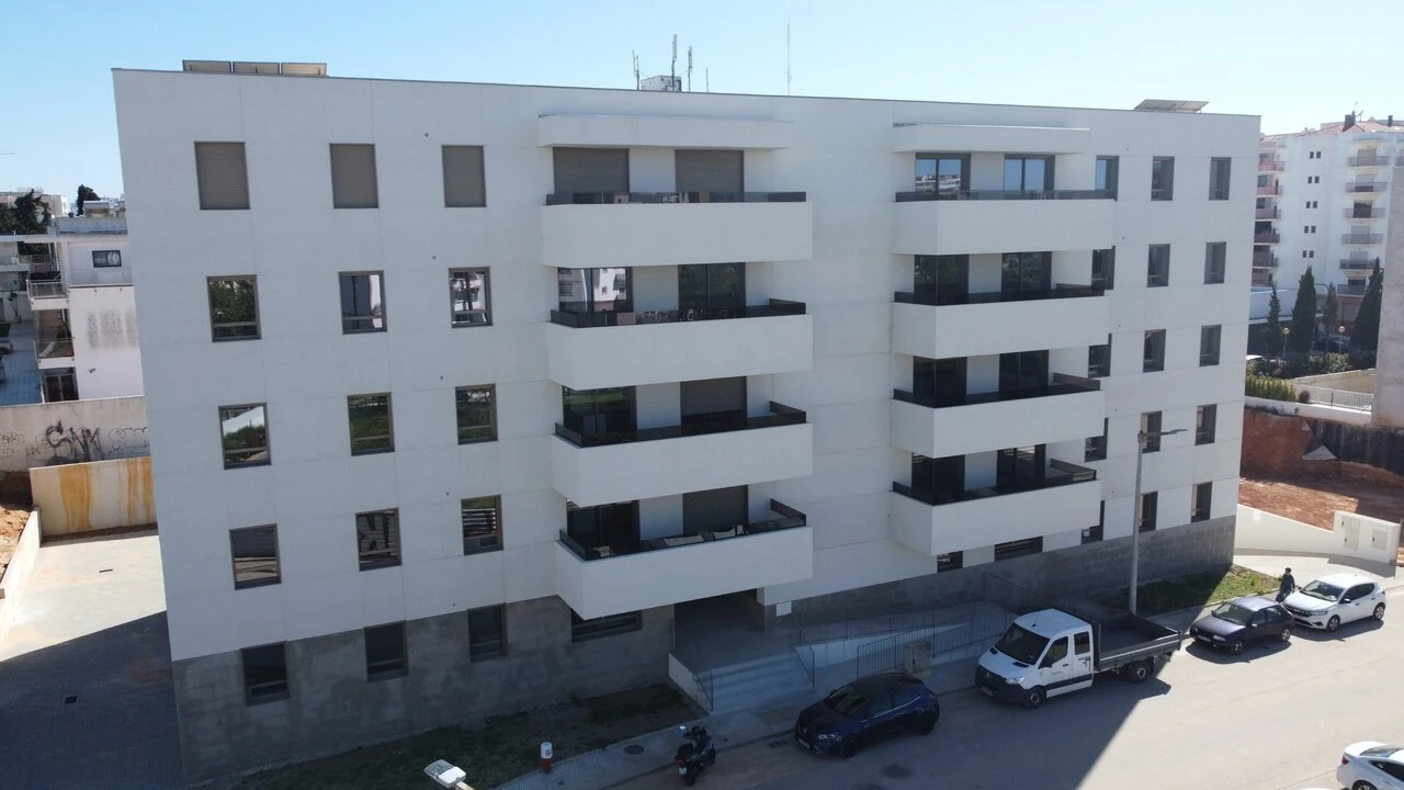 Apartamento T1 para Venda em Portimão Foto 14