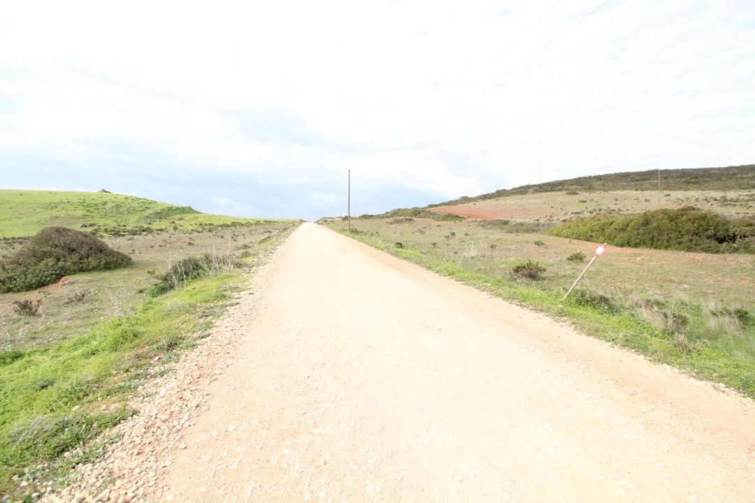 Terreno para Venda em Vila do Bispo e Raposeira Foto 5