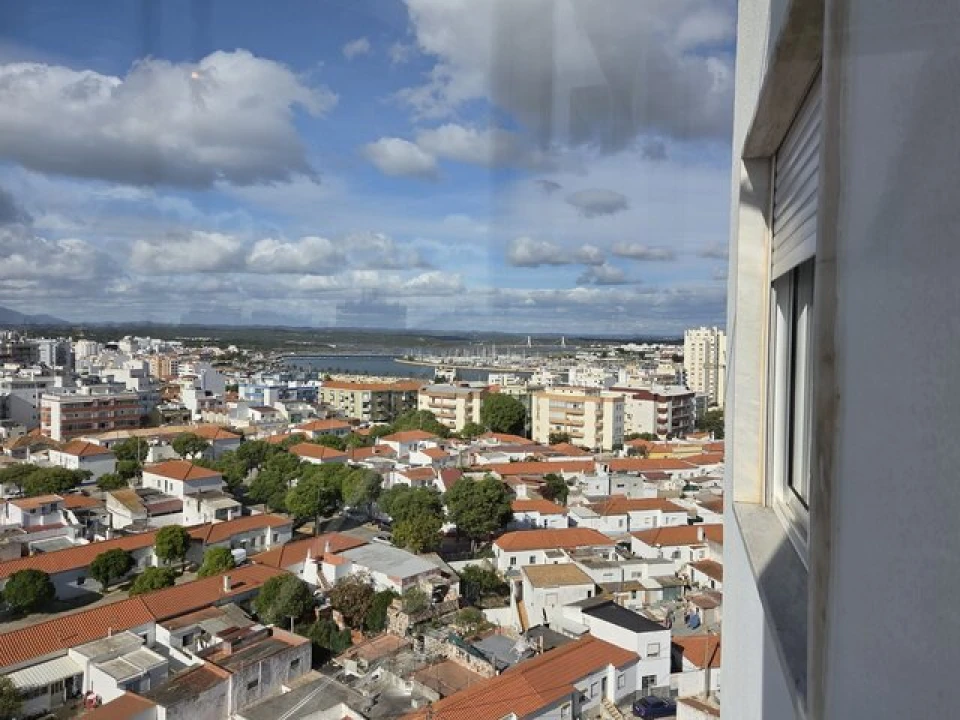 Apartamento T2 para Venda em Portimão Foto 20