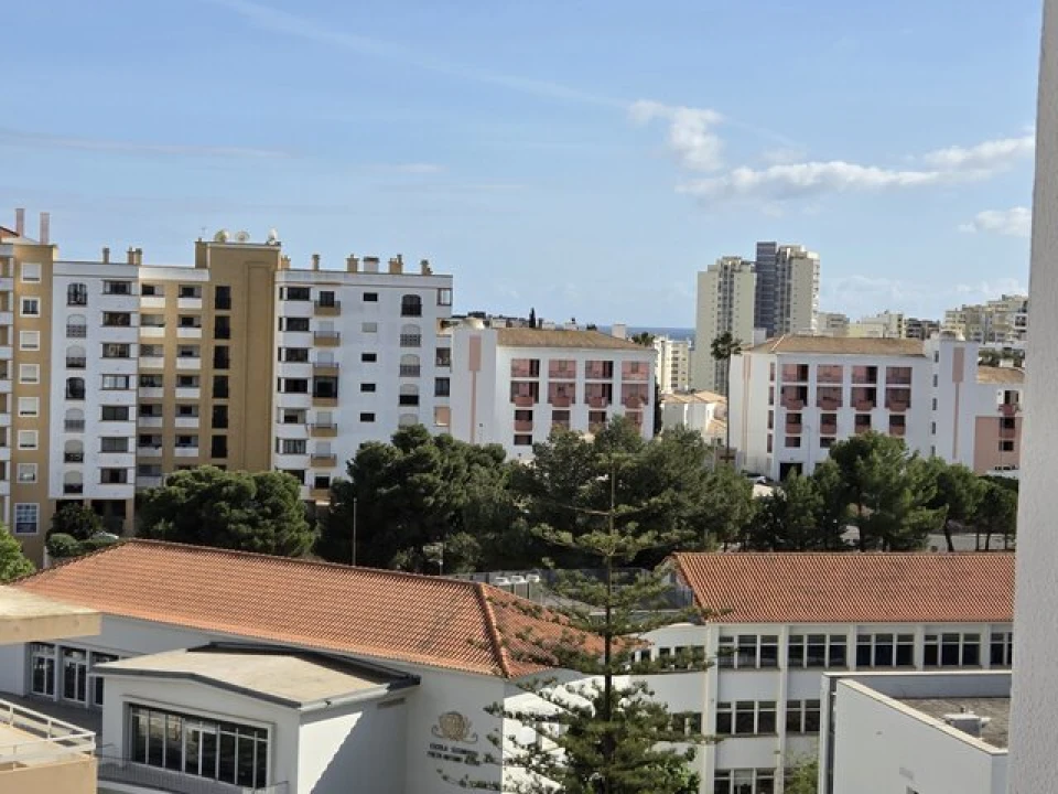 Apartamento T2 para Venda em Portimão Foto 21