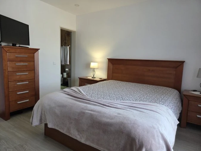Apartamento T2 para Venda em Portimão Foto 11