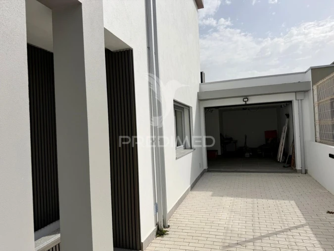 Moradia T4 para Venda em Azeitão (São Lourenço e São Simão) Foto 18
